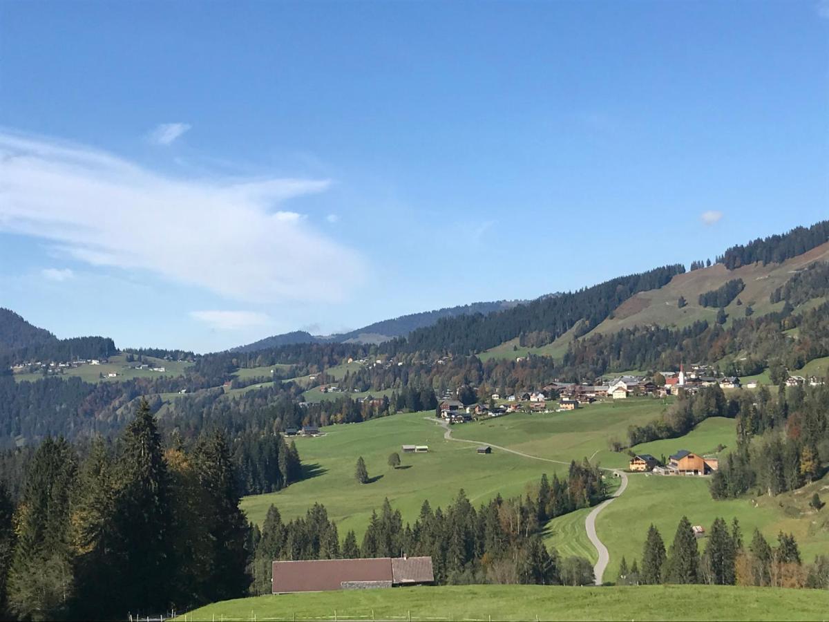 Ferienwohnung Morgentau Am Rande Der Wildnis Sibratsgfäll Buitenkant foto